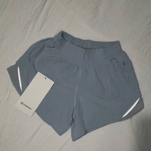 Lululemon Blue Linen 4 inch Hotty Hot’s - NWT